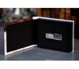  PACK COFFRET USB PERSONNALISEE 8 Go